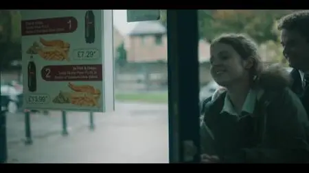 In My Skin S01E02
