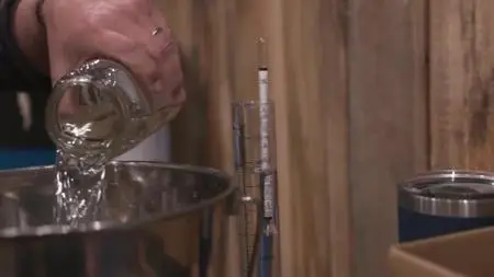 Moonshiners: Master Distiller S01E05