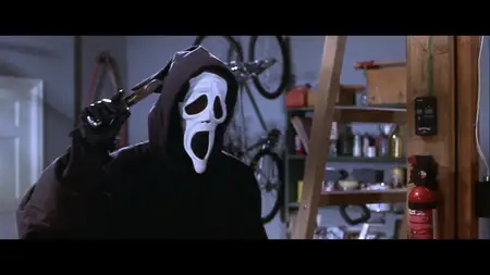 Scary Movie (2000)