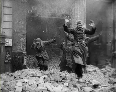 Der Jahrhundertkrieg: Der Sturm disk 2