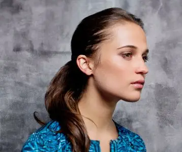 Alicia Vikander - Jay L Clendenin Portraits at Comic-Con International 2015