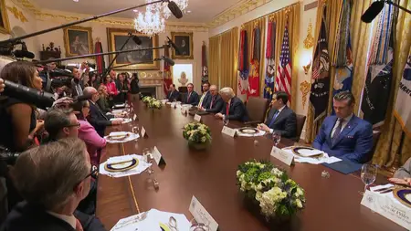 ABC - Four Corners: Trading Fire (2025)