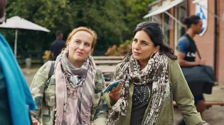 Football Parents S01E02