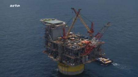 (Arte) La guerre de l'or noir : La fin de l'ère du pétrole ? (2011)