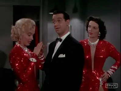 Gentlemen Prefer Blondes (Marilyn Monroe,Jane Russell) [1953 DVDRip]