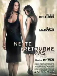 Ne Te Retourne Pas (2009)