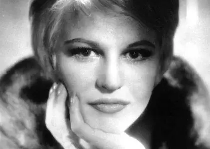 Peggy Lee - 'Latin Ala Lee!' (1960) + 'Olé Ala Lee!' (1960) 2 LP in 1 CD, Remastered 1997