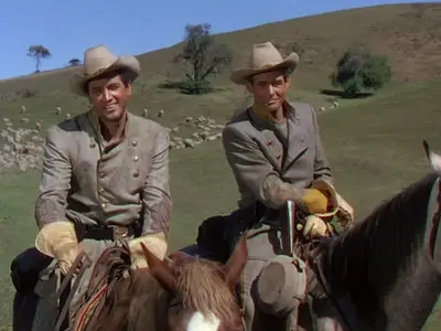 Horizons West (1952)