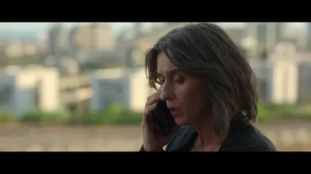 Sara Woman in the Shadows S01E06