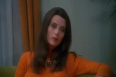 The Velvet Vampire (1971)