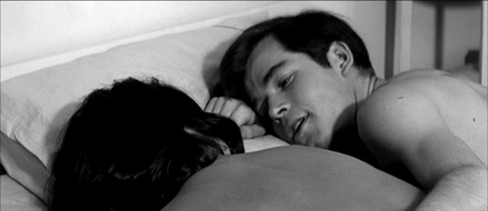 Als twee druppels water / The Dark Room of Damocles (1963)