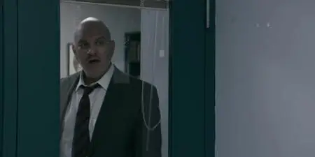 Wayne S01E01