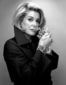 (Arte Thema) Catherine Deneuve : Belle Et Bien Là (2010){Re-UP}
