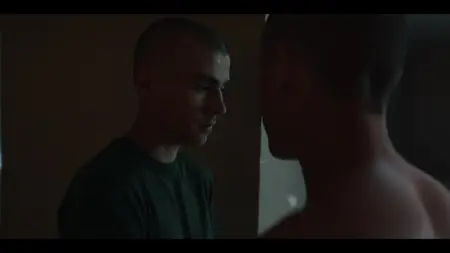 Boots S01E01
