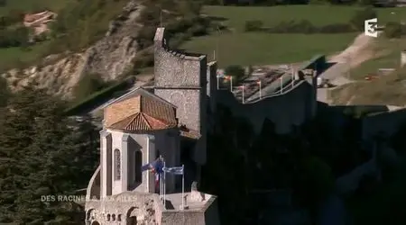 (Fr3) Des racines et des ailes : Passion patrimoine, sur la Route Napoléon (2013)