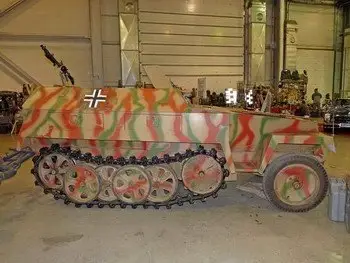 Sd.Kfz.250 Walk Aound