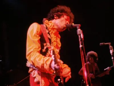 Jimi Plays Monterey (1987)