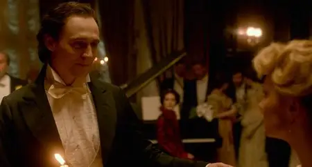Crimson Peak (2015)