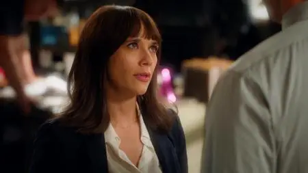 Angie Tribeca S03E01