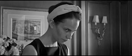 Hotel Desire (2011)