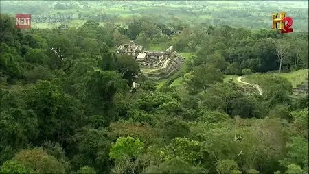 Ancient Aliens S05E01 - Secrets of the Pyramids (2012)