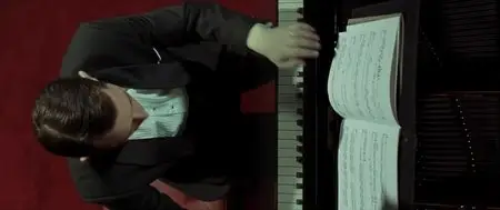 Grand Piano (2013)