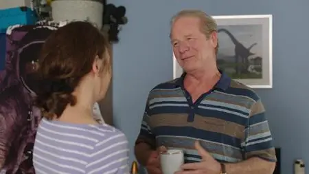 Mum S03E01