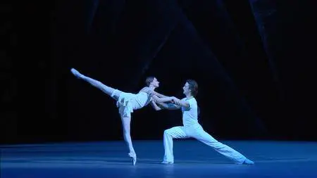 Shostakovich - The Golden Age / Zolotoi Vek (Kaptsova, Skvorcov; Grigirovich) 2016 [HDTV 720p]