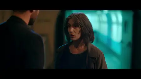 Sara Woman in the Shadows S01E03