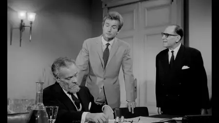 The Girl Can't Stop (1965)