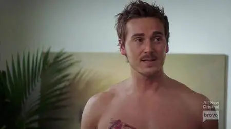 Girlfriends' Guide to Divorce S05E02