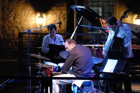 Brad Mehldau Trio - House On Hill (2006) "Reload"