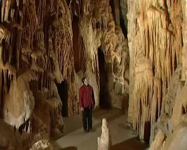 Chatyr-Dag's world. Excursion caves of the Crimea / Мир Чатыр-Дага. Экскурсионные пещеры Крыма (2007)