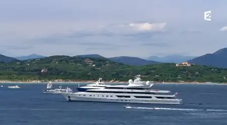 (Fr2) Saint-Tropez, histoire secrète d'un petit port de pêche (2013)