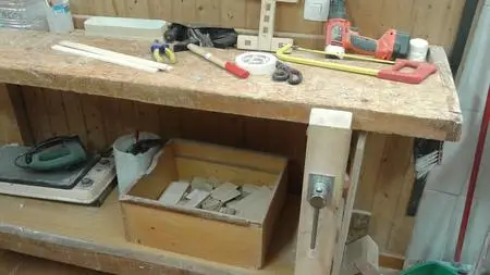 Build Your Own Carpenters Workbench