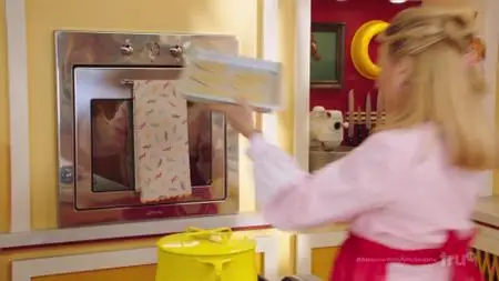 At Home with Amy Sedaris S03E02