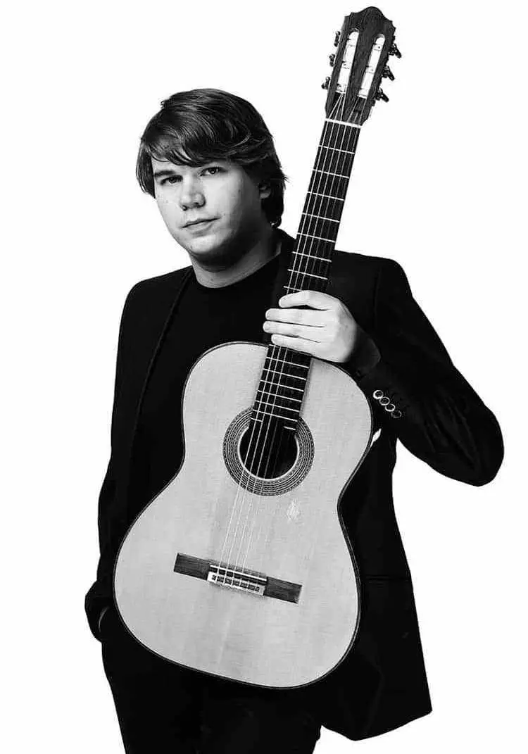 Patrik Kleemola - Through Green Glass: Mikko Heinio, Juha T. Koskinen, Harri Suilamo, Pertti Jalava, Kai Nieminen (2015)