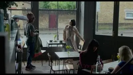 Behind Her Eyes S01E02