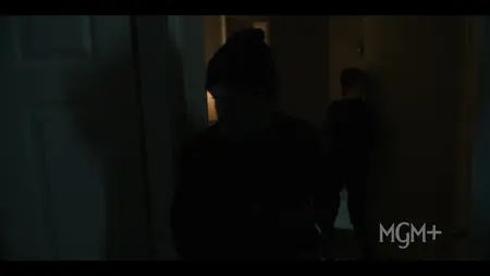 The Institute S01E01