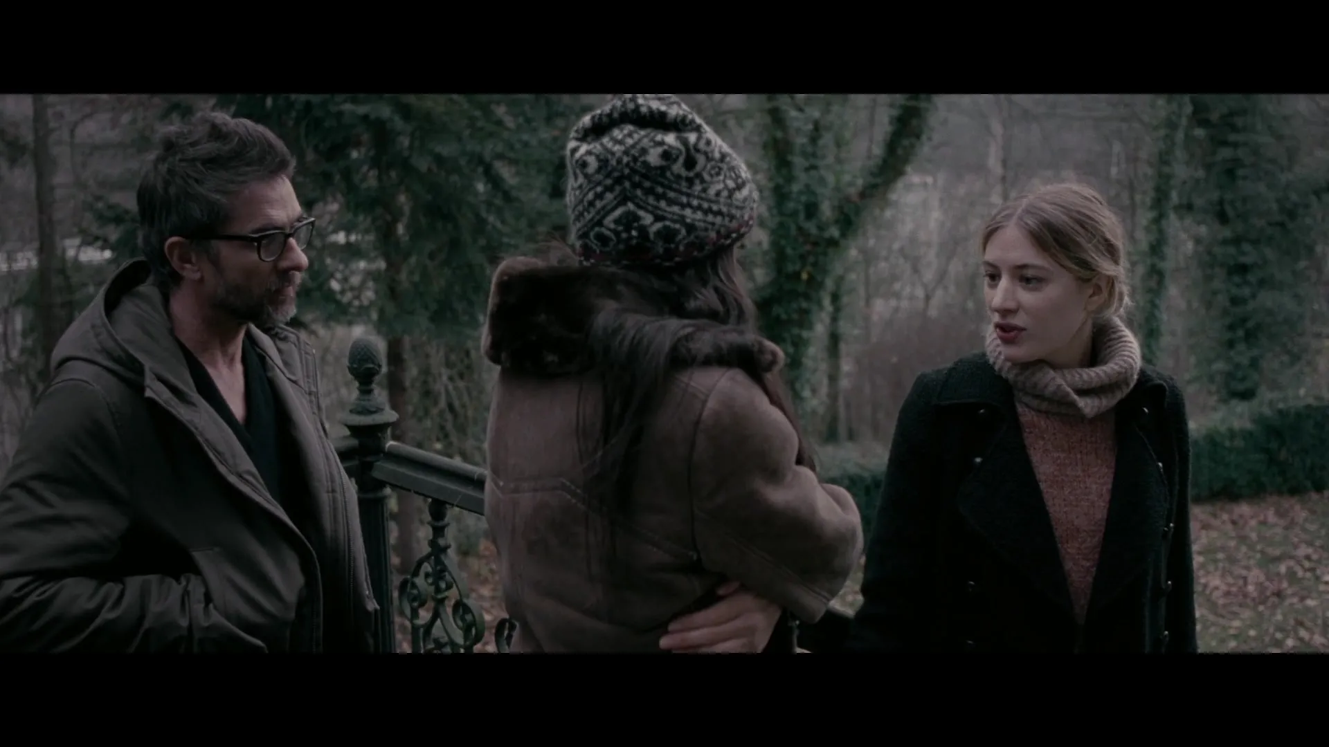 Personal Shopper (2016)