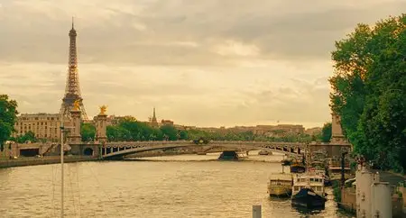 Midnight in Paris (2011)