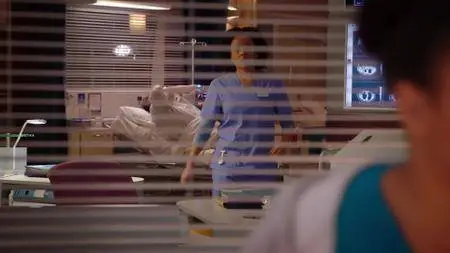 Holby City S20E08