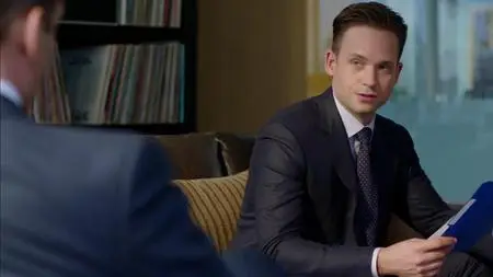 Suits S05E01