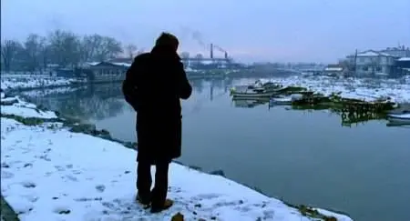 Nuri Bilge Ceylan-Uzak ('Distant') (2002)