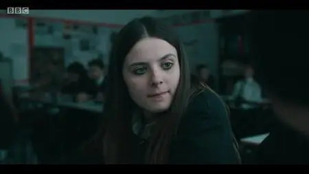 In My Skin S01E03