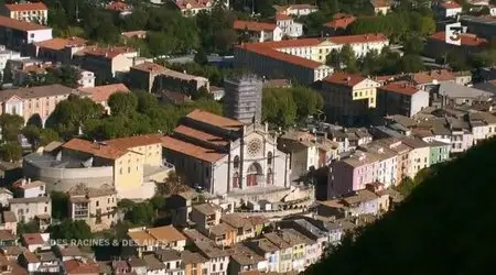 (Fr3) Des racines et des ailes : Passion patrimoine, sur la Route Napoléon (2013)