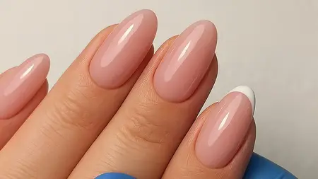 Mastering Gel Polish & BIAB: Application