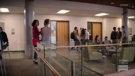 Girlfriends' Guide to Divorce S05E02