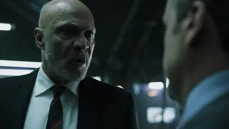 Des S03E06