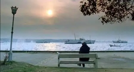 Nuri Bilge Ceylan-Uzak ('Distant') (2002)